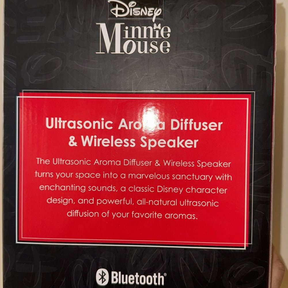 🌷NIB Minnie Mouse diffuser - Picture 4 of 6